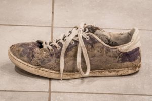 How To Clean Bottom Of Shoes