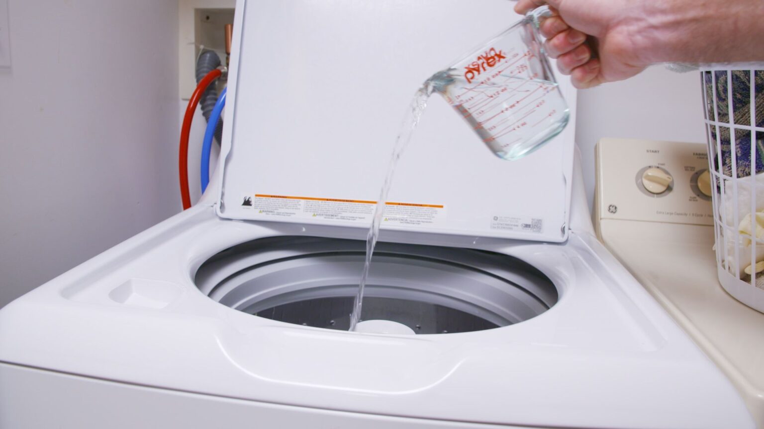 How To Clean A LG Washing Machine (Eliminate All Grime)